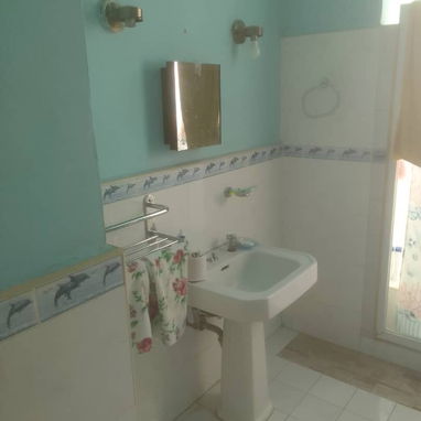 Espectacular casa en Kohly con 4 cuartos y grandes jardines a la venta!!!! - Img 119574574