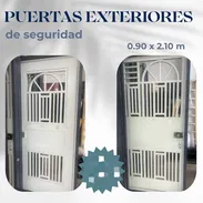 Puerta exterior de seguridad - Img 54288652