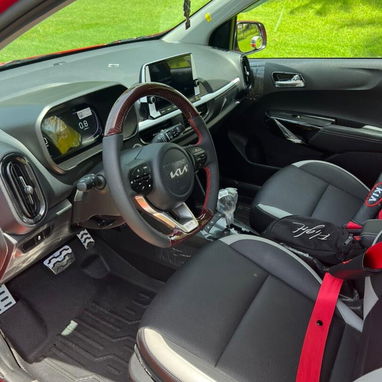 Vendo o negocio kia picanto del 2025 gt line cero milla - Img 102846787