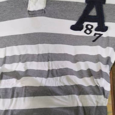 PULLOVERES DE USO Y EN PERFECTO ESTADO, EXCELENTES MARCAS. TALLA XL. 1000 CUP. GRACIAS. - Img 123187101