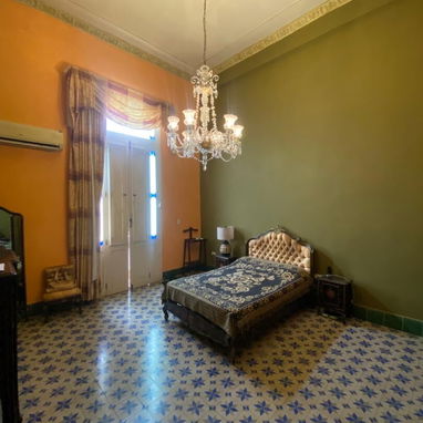 Venta de Casa Colonial en Casco Historico - 2/10