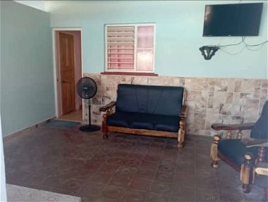 Casa de renta con piscina con horno al carbón, en la playa de Guanabo. - Img 64977116