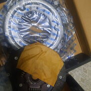 Disco de cloche y plato nuevos en su caja mitsubishi lancer - Img 45733022
