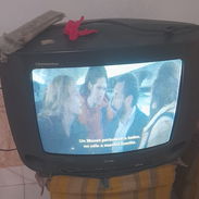 8500 tv con mando culo - Img 54735131