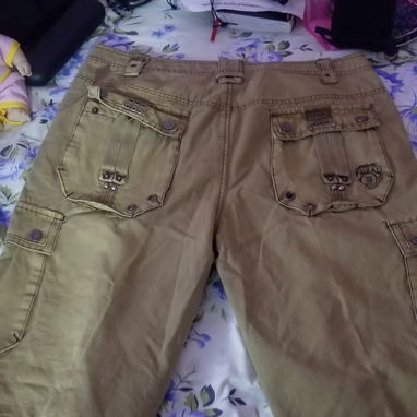 Vendo pantalón de hombre  4 puertas. - 4/8