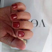 💅 ¡Tus manos y pies merecen amor! ✨ ¿Andas necesitando un tiempo para ti? Ven y consiéntete con nuestro servicio de Man - Img 55616020
