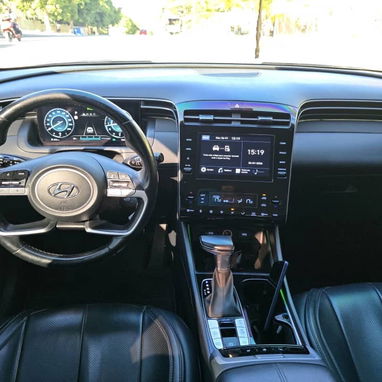 Vendo o negocio, Hyundai Tucson, 2023 con 70,000 km - Img 112530918