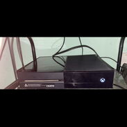 Xbox One con 2 mandos - Img 45617534