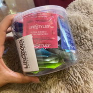 Pote de 48 condones - Img 55330002