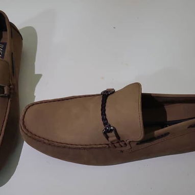 Zapatos brasileños 100% cuero. Disponible en 3 colores #43 y 44 - Img 118215174
