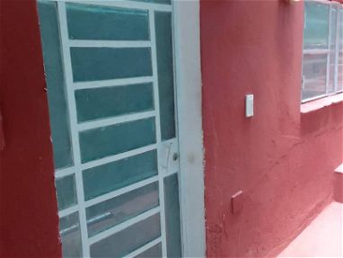 Alquiler de pequeño apartamento independiente (nuevo vedado cine acapulco) - Img 66722072