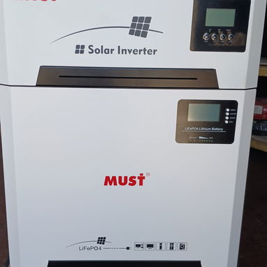 Combo MUST: Inversor 6kW + BaterĂa Litio 300Ah 🔋 ​Especificaciones Destacadas: ​Modelo Inversor: HBP33-6048 TLV - Img 121335332