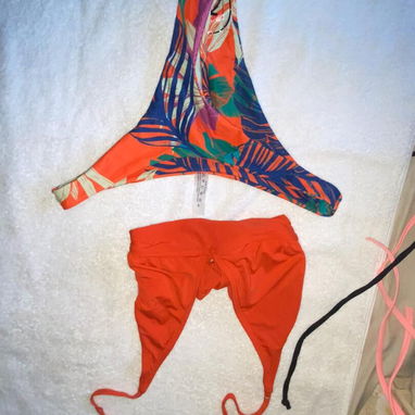 Bikinis - Img 123159801