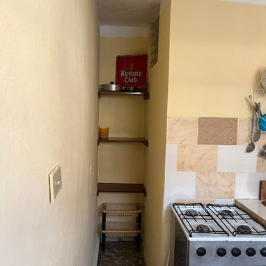 Renta de apt en el vedado sin cortes eléctricos - Img 122726614