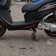 Italika 150cc automatica 4t con kit de reparación , kit de accesorios y otras partes - Img 56328440