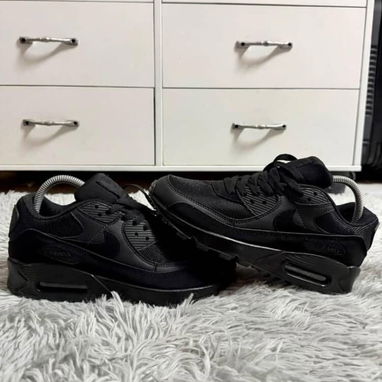 Tenis deportivo - 6/10