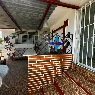 Venta de casa en Nuevo Vedado - Img 98215110