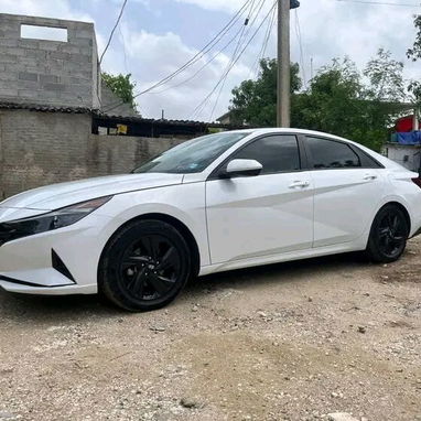 Renta de Autos en toda cuba entrega rapida y segura en menosde 24 horas reserva tu auto con antelación con  tiempo ..... - 3/3