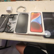 Se vende vende combo de iphone 14 y ipad - Img 57858915
