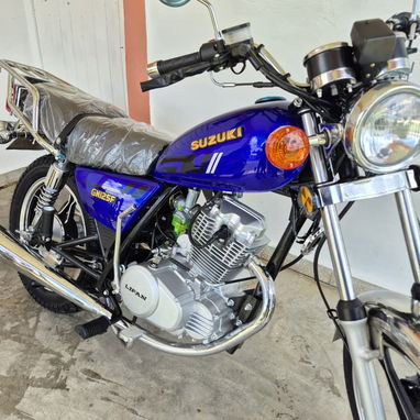 Suzuki GN125F - 4/4