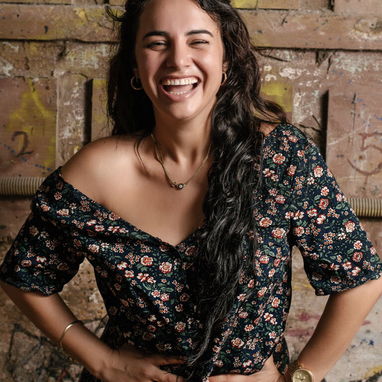 Tu historia merece un retrato con vida propia (no uno de estudio) - Img 124258403