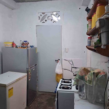 Se vende casa en Centro Habana [ Puerta de Calle ]* - Img 122060650