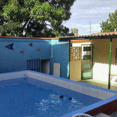 En playa Guanabo se alquila para vacacionar casa (2 habitaciones) 52526948 - Img 122763377