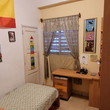 ‼️SE VENDE APTO 4/4 2DO PISO GARAJE EN EL CORAZÓN DEL VEDADO‼️ - 6/10