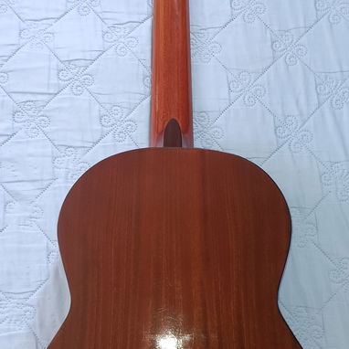 Guitarra Clasica Española de marca reconocida, Admira , modelo Sonia - Img 123339152