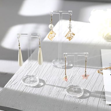 Exhibidores y Props de Acrílico para Joyerías - Diseño Personalizado - Img 116723620