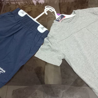 Conjunto de niño de marca, conjunto de licra y enguatada de niño, sandalias de niño - Img 123720103