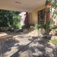 Grandisima casa en Alturas de Miramar - Img 55642300