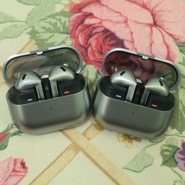 AUDÍFONOS SAMSUNG GALAXY BUDS 3 - 2/6
