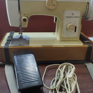 Máquina de coser soviética. - Img 53250545