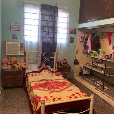 Se vende casa en Santo Suares - 7/10