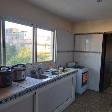 Apartamento En Plaza Vedado G & 13 Tipo Propiedad Horizontal 5 Habitaciones 3 Baños - Img 122651630