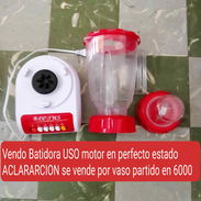 Vendo Batidora con el vaso Roto en la foto esta el Detalle - Img 56429423