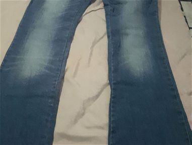 Se venden jeans short bermudas chancletas 52661331 - Img 68991105