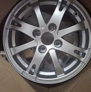 Cuatro llantas originales para Peugeot rin 15 - Img 49419482