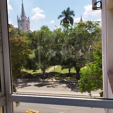 Venta de Hermoso Apartamento de 2 Habitaciones en Linea y C!!! - Img 110492126