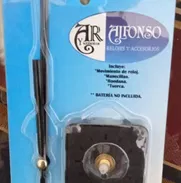 Máquina de reloj de pared con las agujas - Img 50737679