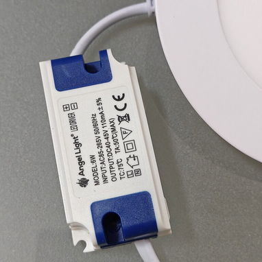 💡 Dicroicas LED de 6W o 9W  • Ilumina tus espacios con estilo, empotrada,  moderna y eficiente. - Img 117409682