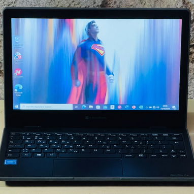Laptop Dell Latitude gama empresarial - 8/10