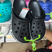 Crocs 🐊Originales 💯 (Con pines para elegir) - Img 57826858