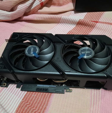 Asus Dual RTX 4060  8GB OC - Img 97563751