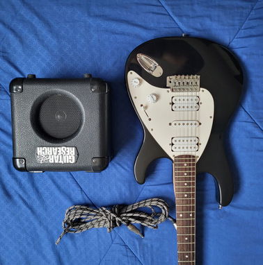 GANGA! Guitarra eléctrica con amplificador y otros accesorios - Img 86682573