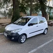 RENTA DISPONIBLE HYUNDAI i10 (automático) 52913162!!! Reservar con tiempo !!! - Img main-image-43866101