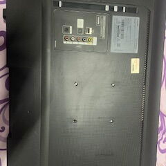 Televisor marca Samsung de 32 pulgadas con cajita incluida de uso pero funciona perfectamente con su base - Img 125517537