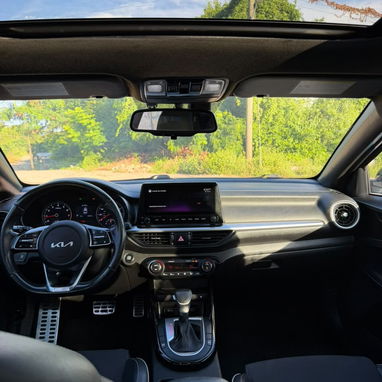 KIA FORTE GT LINE 2024 - 5/5