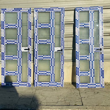 Puertas de aluminio - 2/7